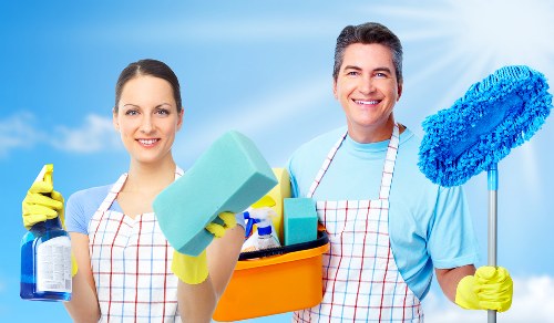 Weekly home cleaning service in Canary Wharf